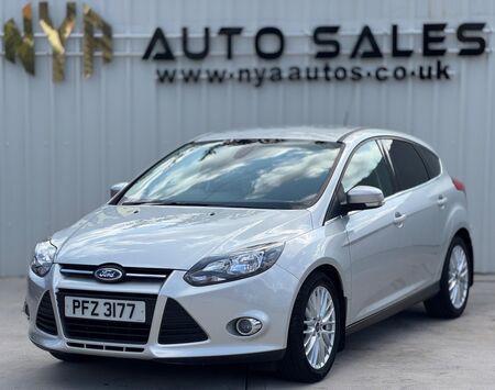 FORD FOCUS 1.0T EcoBoost Zetec Euro 5 (s/s) 5dr